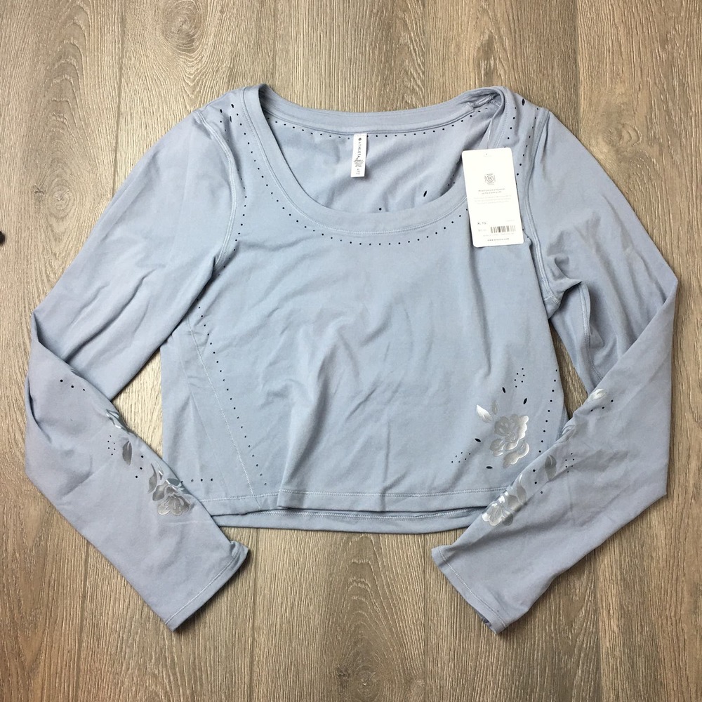 NWT Athleta Shanti Eyelet Top Cropped long Sleeves Floral Light Blue XL